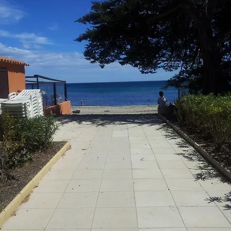 Duplex Vue Sur Mer Et Pieds Dans L'Eau Plage De Pramousquier Le Lavandou Exterior photo